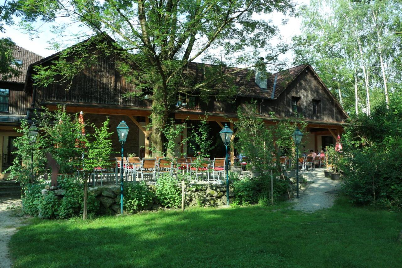 Steinschalerhof Hotell Warth  Exteriör bild