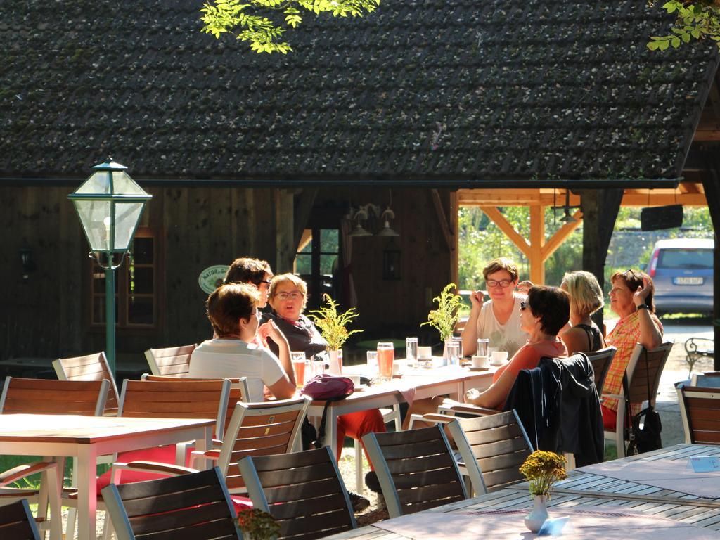 Steinschalerhof Hotell Warth  Exteriör bild