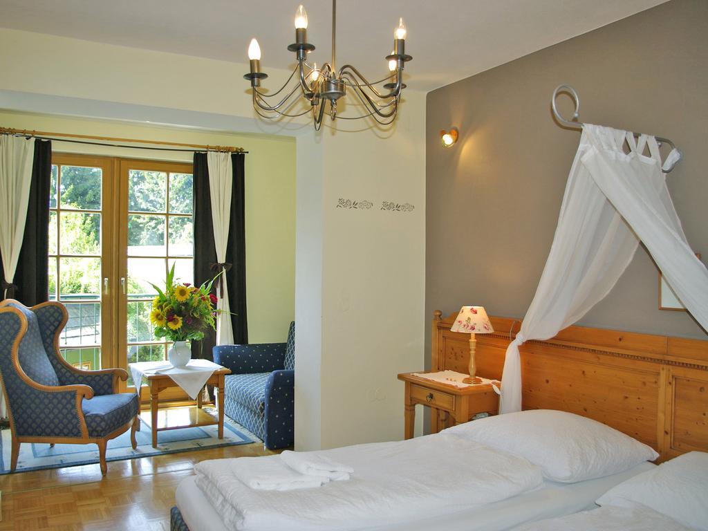 Steinschalerhof Hotell Warth  Exteriör bild