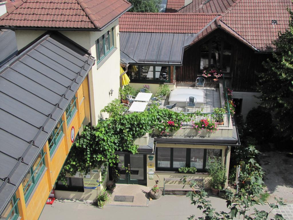 Steinschalerhof Hotell Warth  Exteriör bild